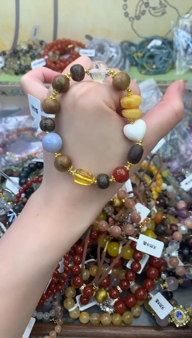 未镶嵌琥珀手饰435