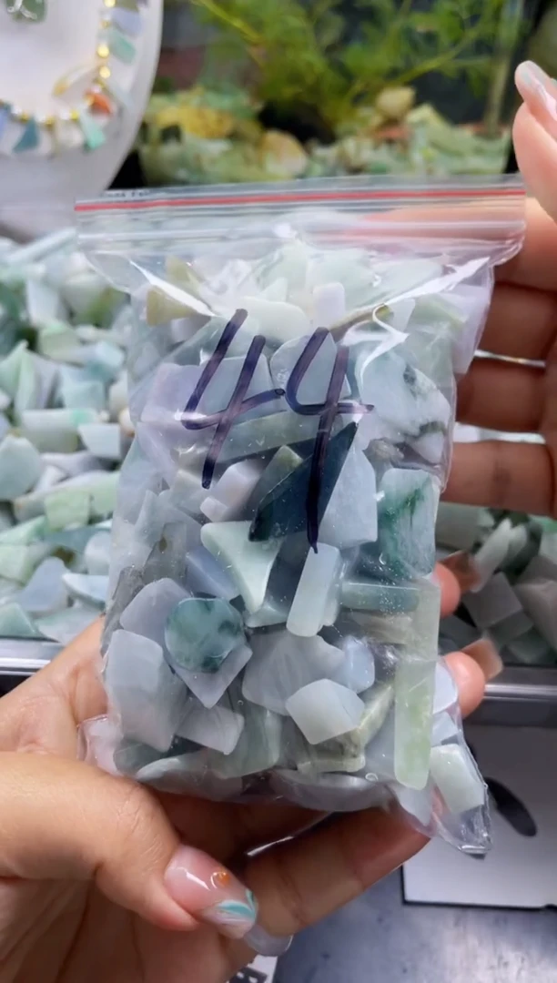 配石翡翠天然翡翠小号500克44