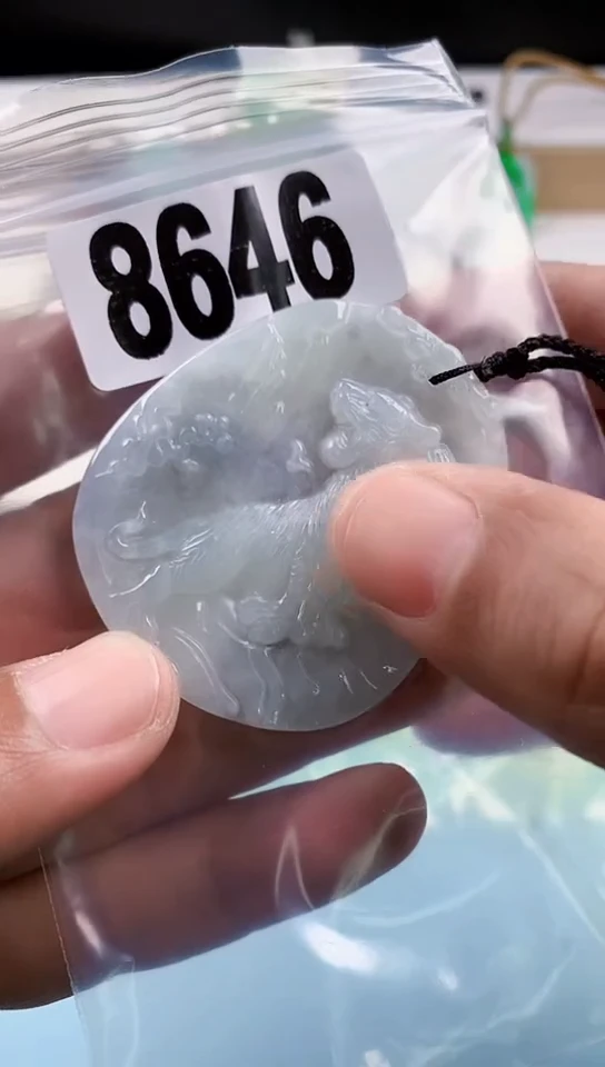 【闪购商品】翡翠挂件未镶嵌天然翡翠吊坠挂件