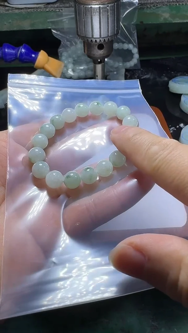 未镶嵌手链翡翠金**城发一条