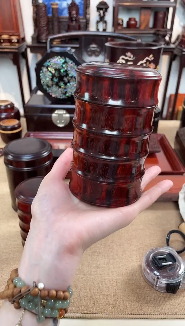 紫檀木类成套家具竹节茶叶罐