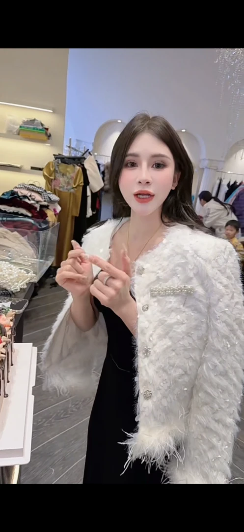 大气元（外套）法式珠片水貂毛夹羽外套#D0023