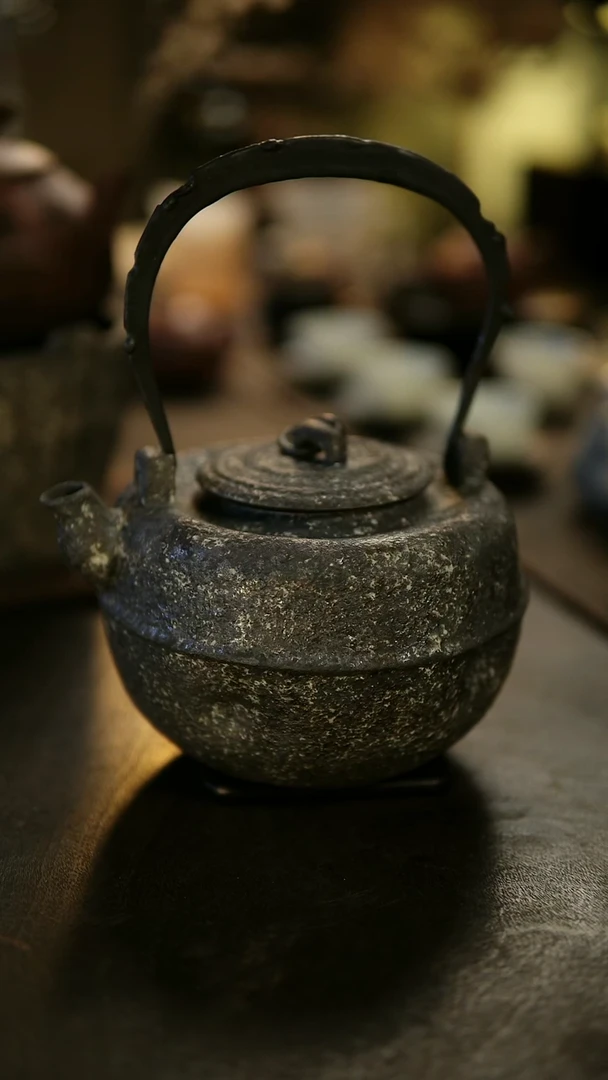 阿眠     松风舍赤贫提梁煮水壶