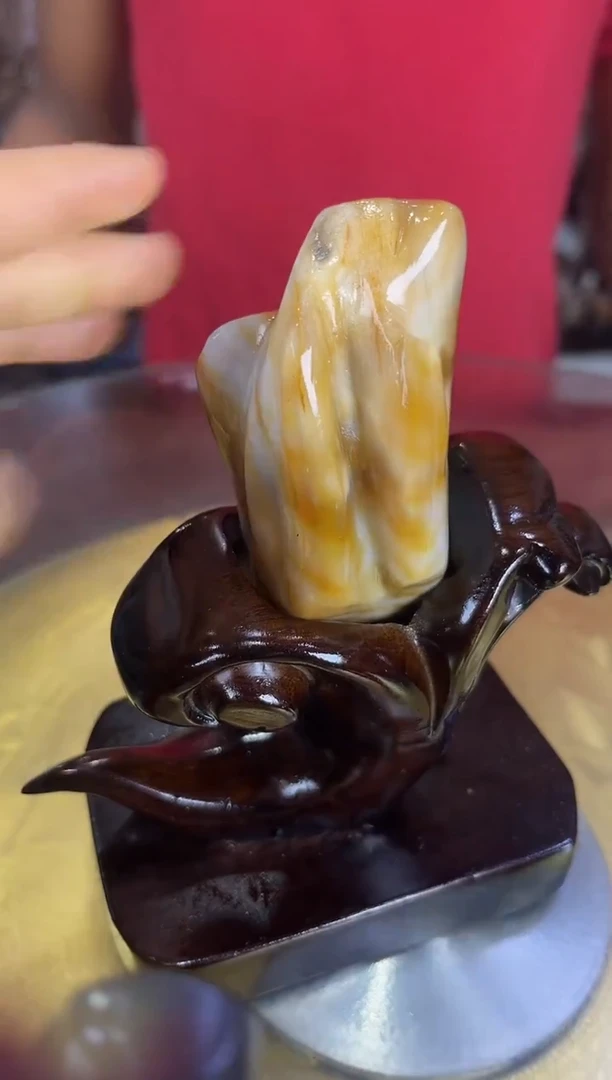 缅甸天然树化玉精品摆件