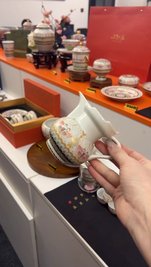 【闪购商品】瓷片小乔闪电购产品