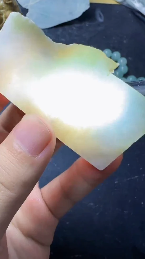 未镶嵌挂件翡翠003