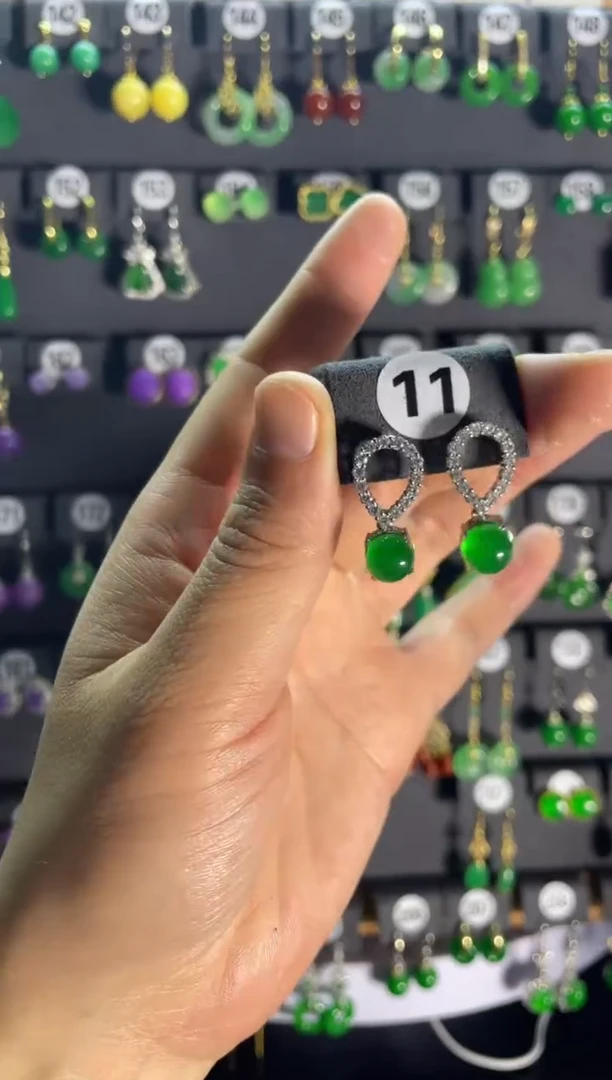 【闪购商品】翡翠颈饰银S925镶嵌11.....