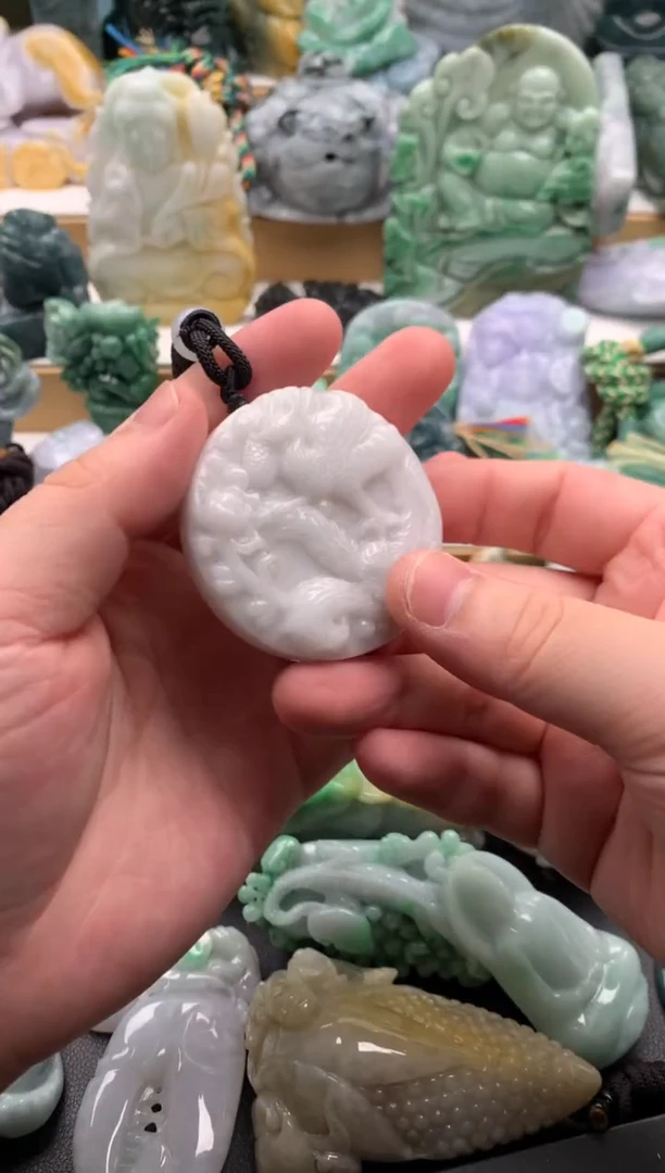 吊坠(不含链)未镶嵌翡翠1