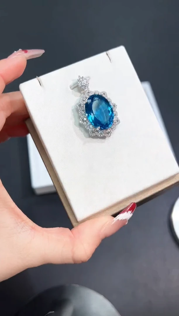 【闪购商品】托帕石吊坠(不含链)银S925镶嵌74n多样性发其一/1个