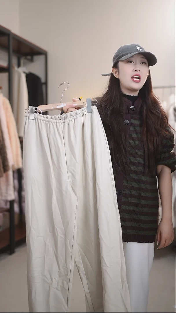 242萌萌直播福利款