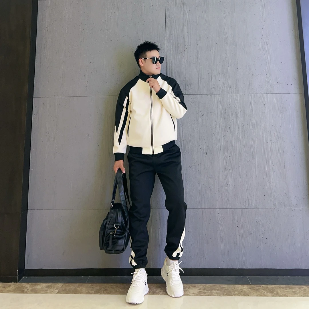 2025男士休闲运动套装秋季新款个性拼接撞色立领外套卫裤搭配一套