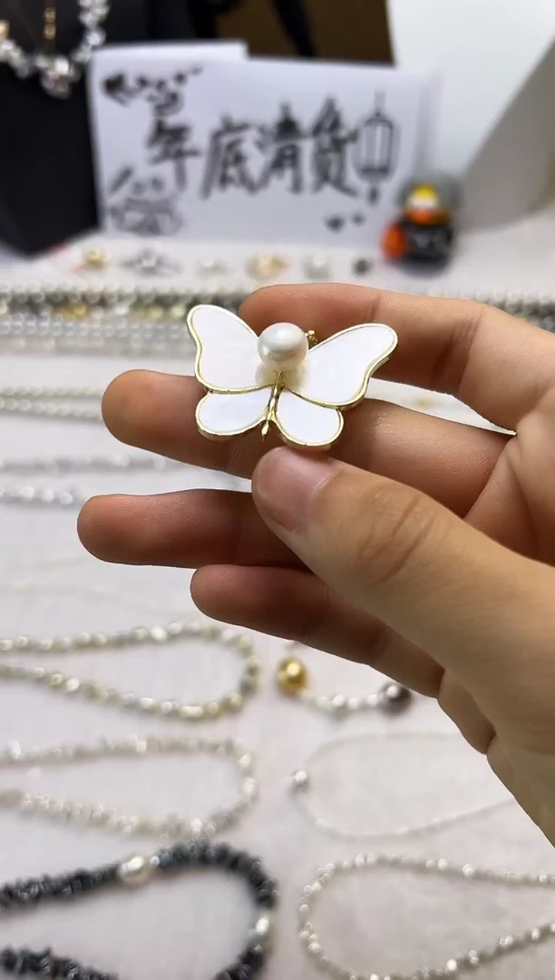 未镶嵌胸饰海水珍珠珍珠