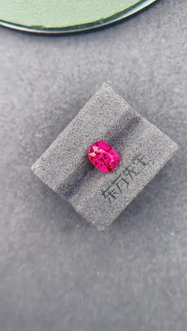 裸石尖晶石2ct 绝地武士尖晶石 定制