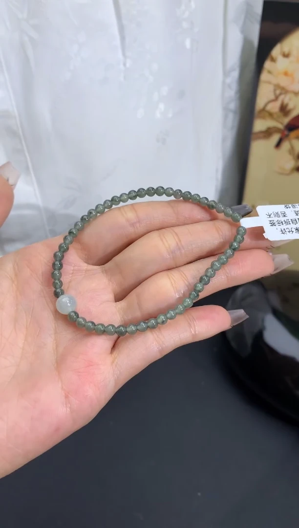 【闪购商品】翡翠手链未镶嵌卡3.6-6.7mm