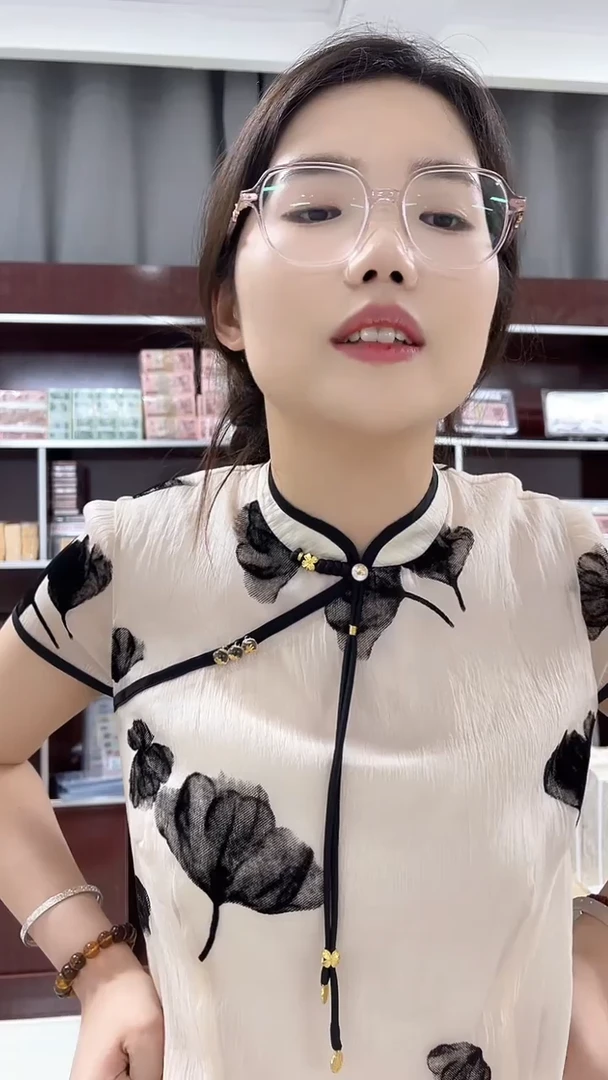 心***宽全新的整捆1000张连号05