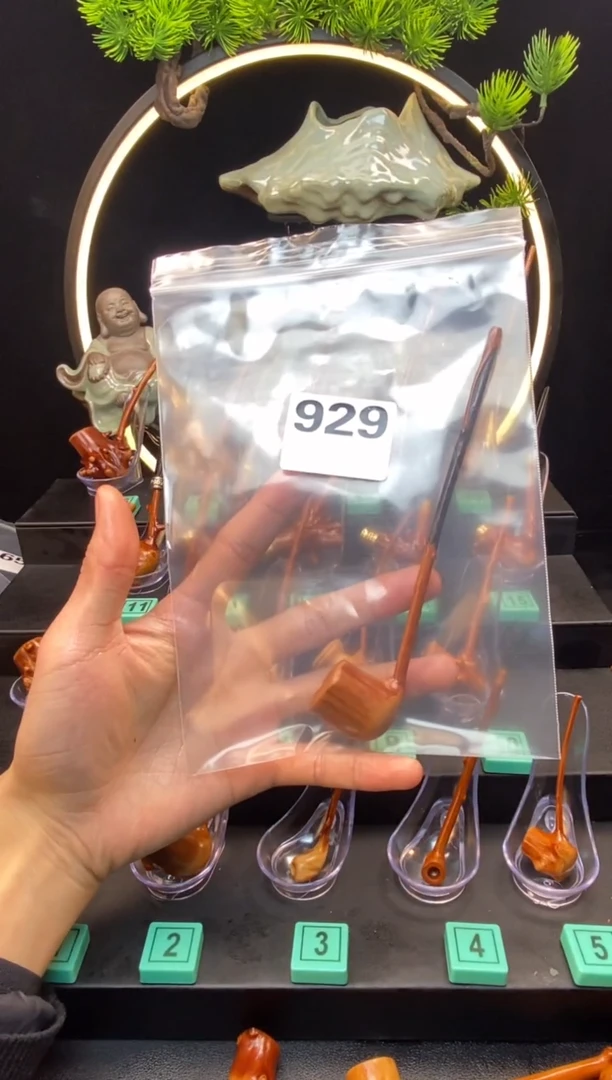 【闪购商品】黑果木檬子木烟斗