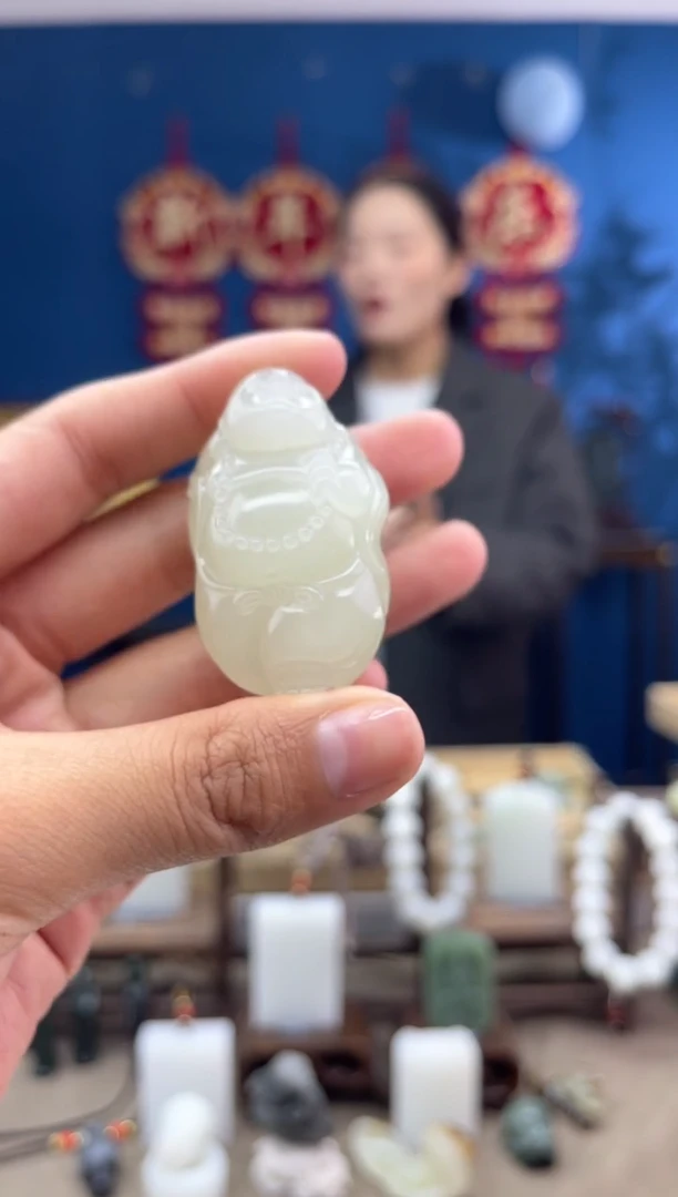 【闪购商品】和田玉颈饰未镶嵌1