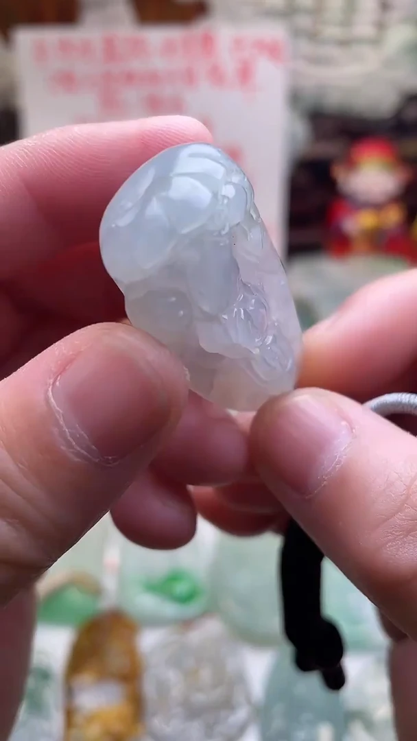 颈饰未镶嵌翡翠文殊