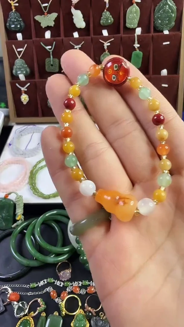 颈饰未镶嵌和田玉多样性发货