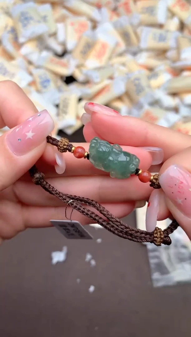 【闪购商品】翡翠手绳未镶嵌—