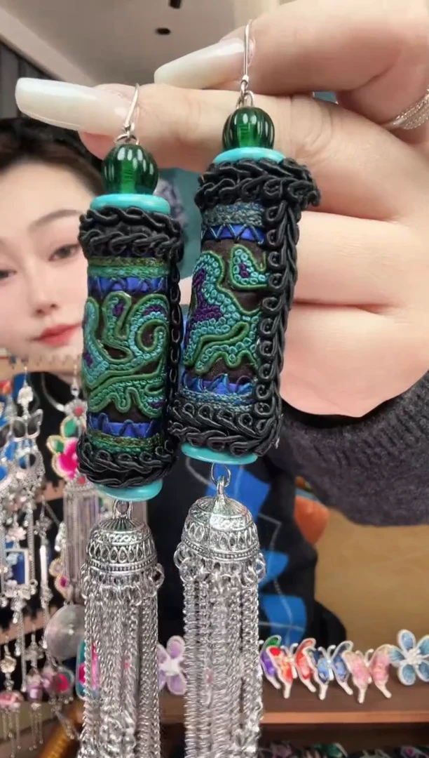 刺绣纯手工民族风刺绣耳环
