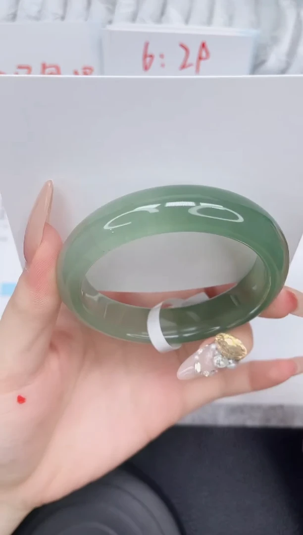 未镶嵌手镯石英质玉81-54.2