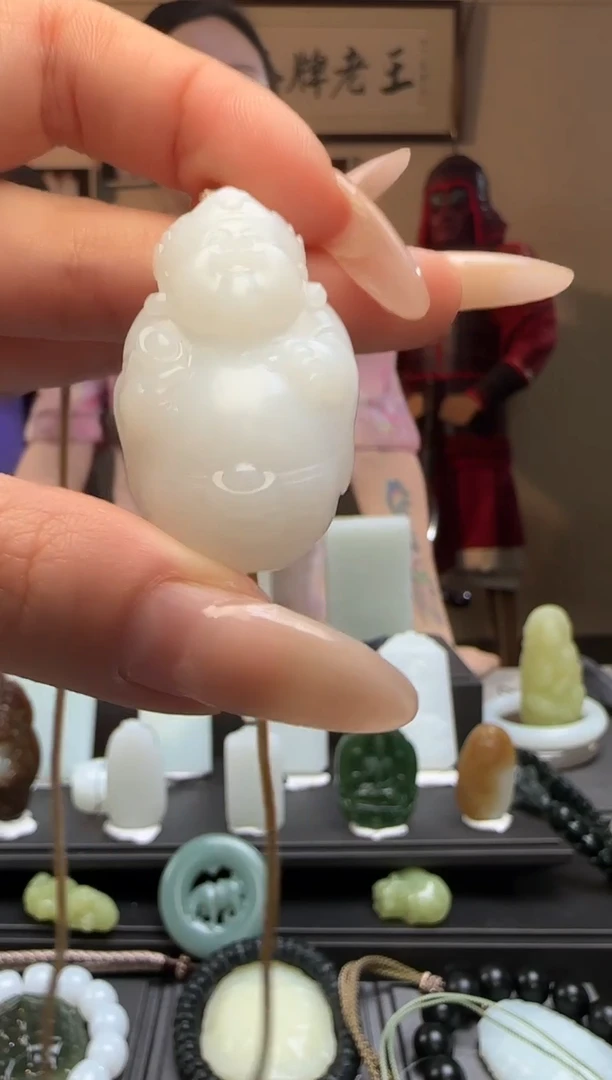 【闪购商品】和田玉白玉财神未镶嵌吊坠