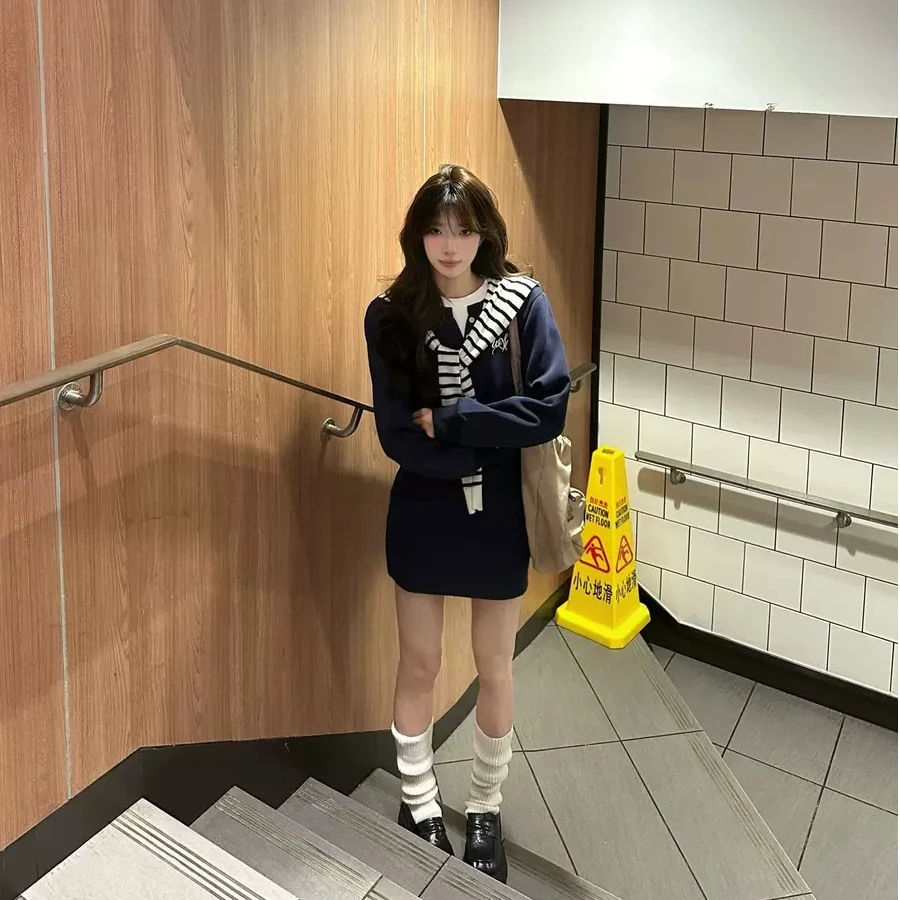 春季穿搭一整套高级感韩系卫衣显瘦新款2025小个子套装