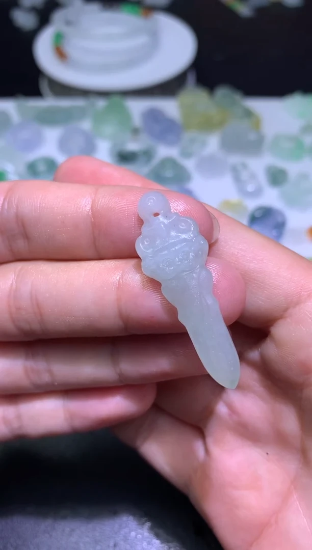 定制翡翠未镶嵌毛货