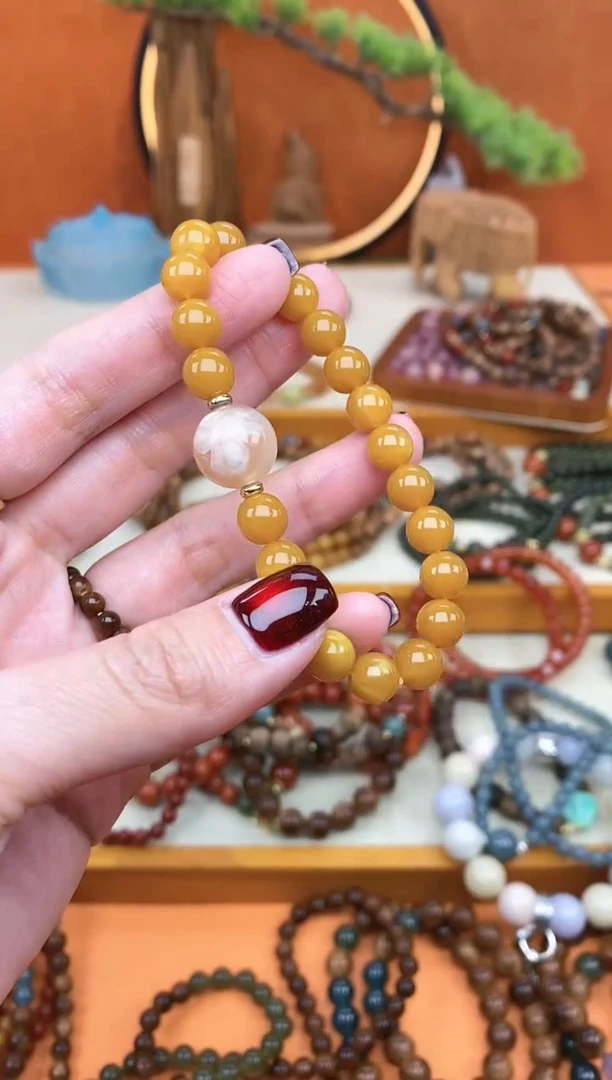 【闪购商品】蜜蜡手链未镶嵌08老蜡单圈手串