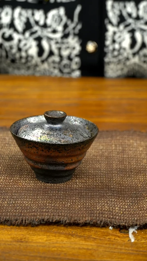 四川雅安荥经黑砂盖碗