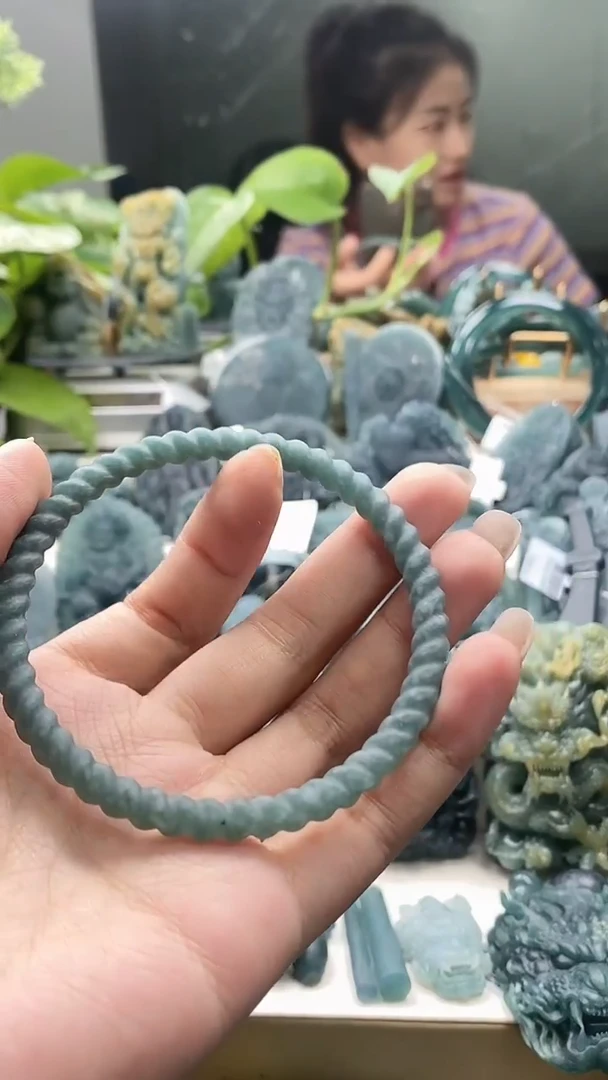 定制翡翠未镶嵌翡翠毛货不退不换5.31