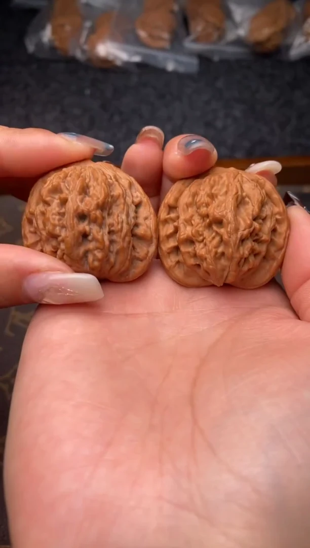 把件文玩核桃B96号40尺麦穗虎头