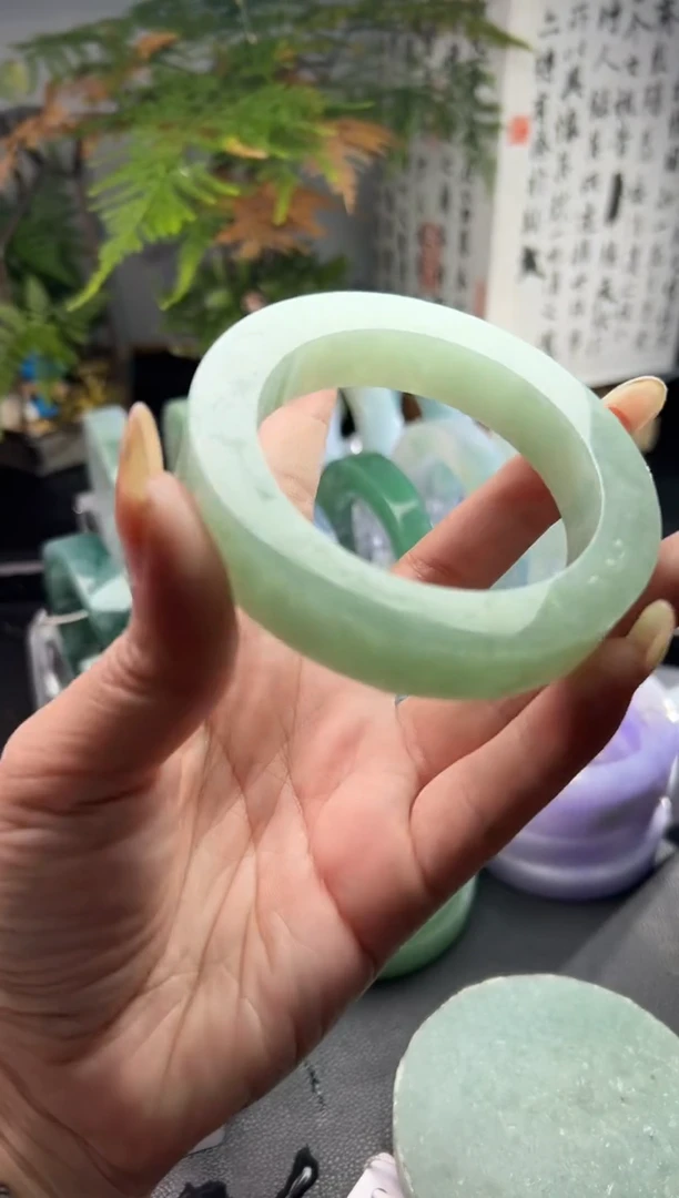 定制翡翠手镯未镶嵌宝*_手镯