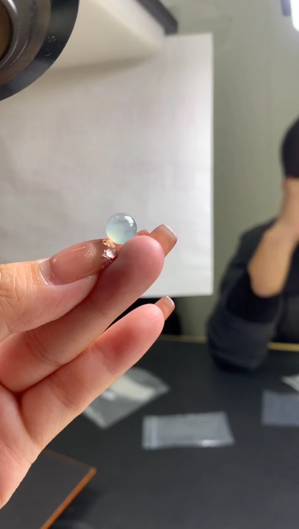 未镶嵌定制翡翠卡8.2mm