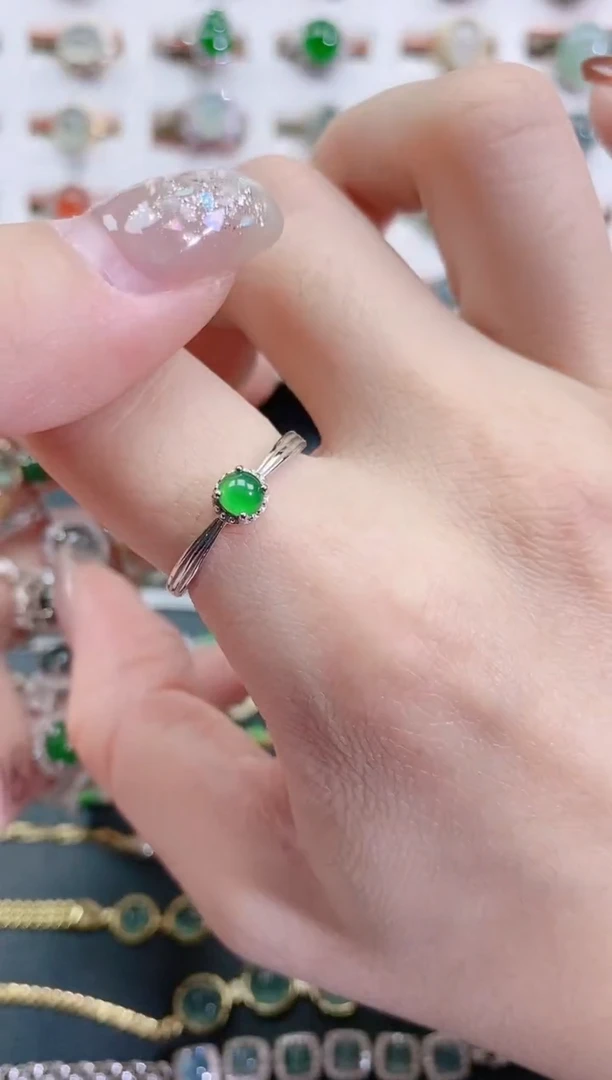 银S925镶嵌戒指翡翠天然翡翠