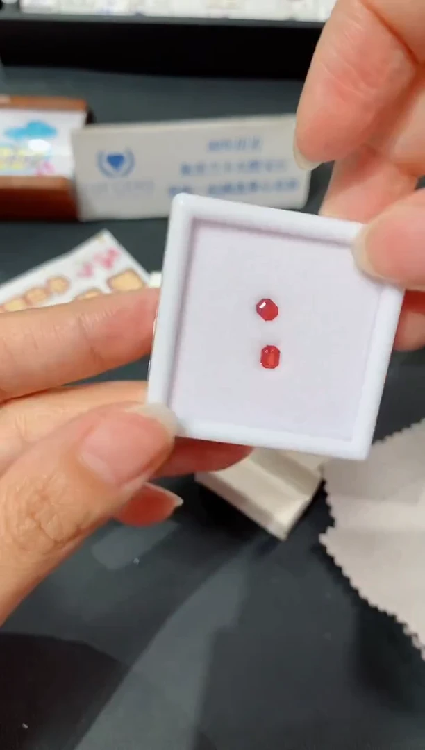 裸石尖晶石0.54CT HL8025