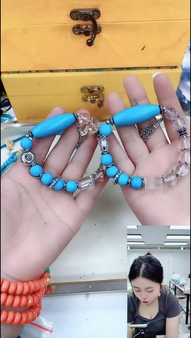 玛瑙/玉髓颈饰合金1236桶珠手串