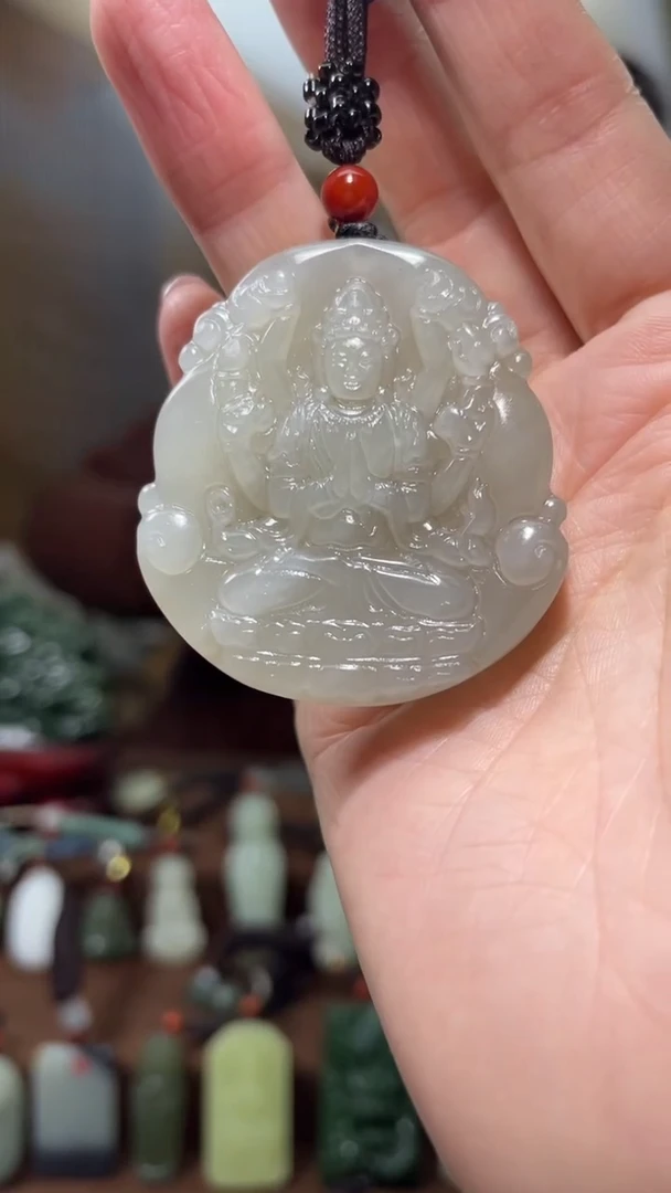 颈饰未镶嵌和田玉·