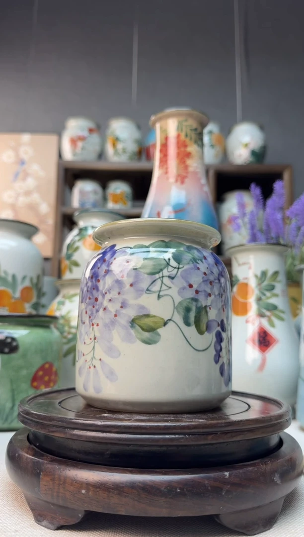 【闪购商品】瓶景德镇手绘陶瓷花瓶底部无孔高12口9左右