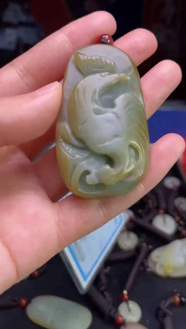 颈饰未镶嵌和田玉123