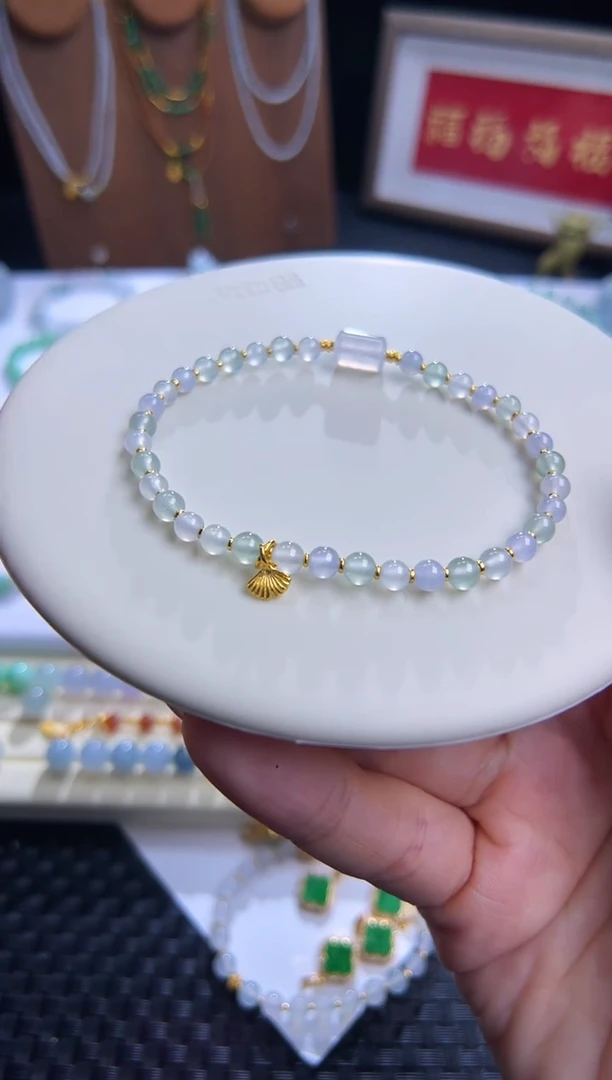 足金镶嵌手串翡翠高冰起光三彩小灯泡！卡4.2圆珠高冰马卡龙！巨漏！