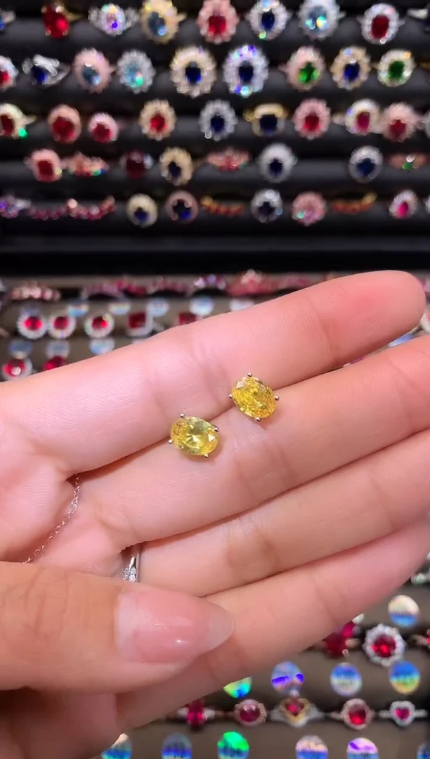 【闪购商品】水晶耳饰银S925镶嵌高温优化/合成处理68白