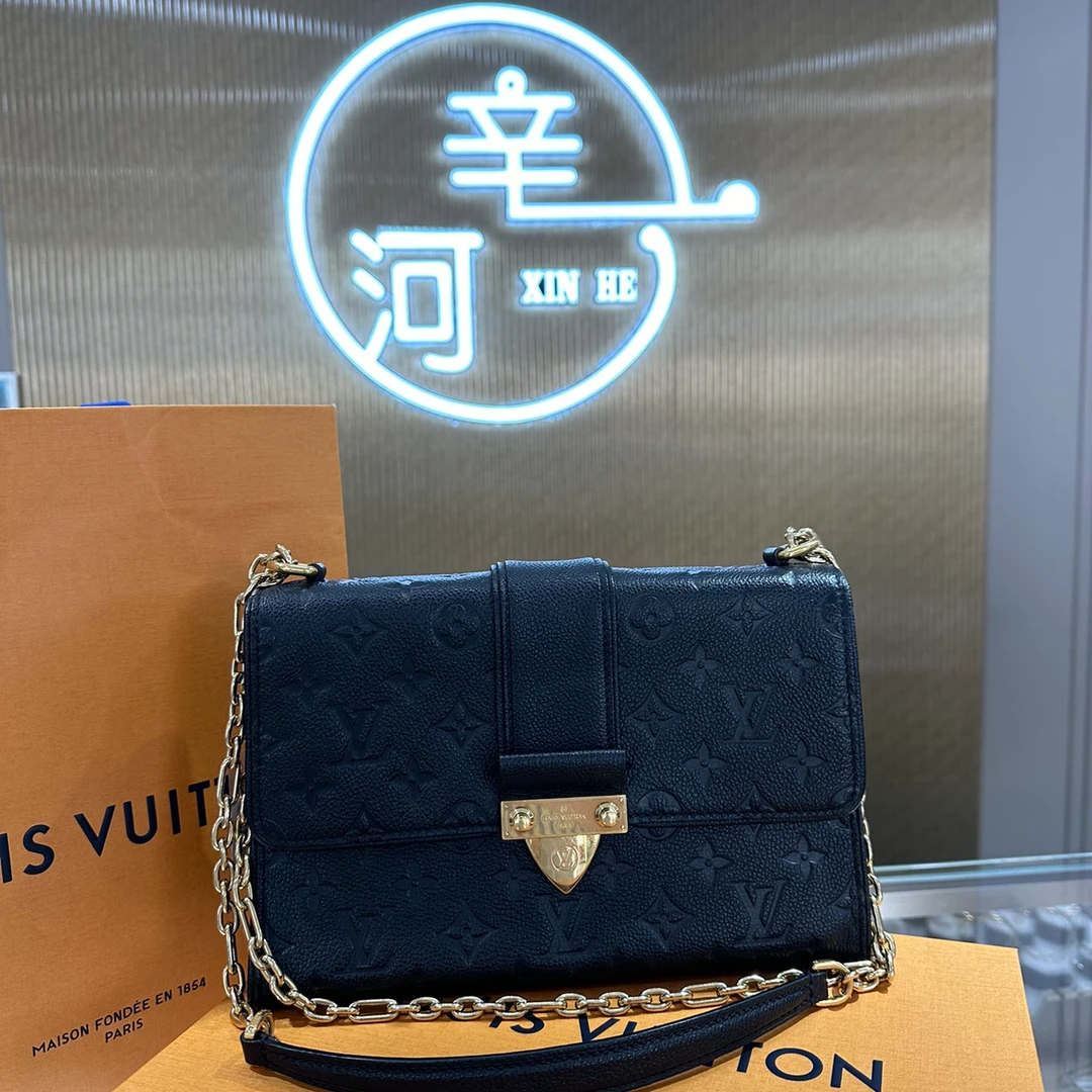 95新 LouisVuitton/路易威登 【辛河奢品】lv 全皮压花链条邮差包