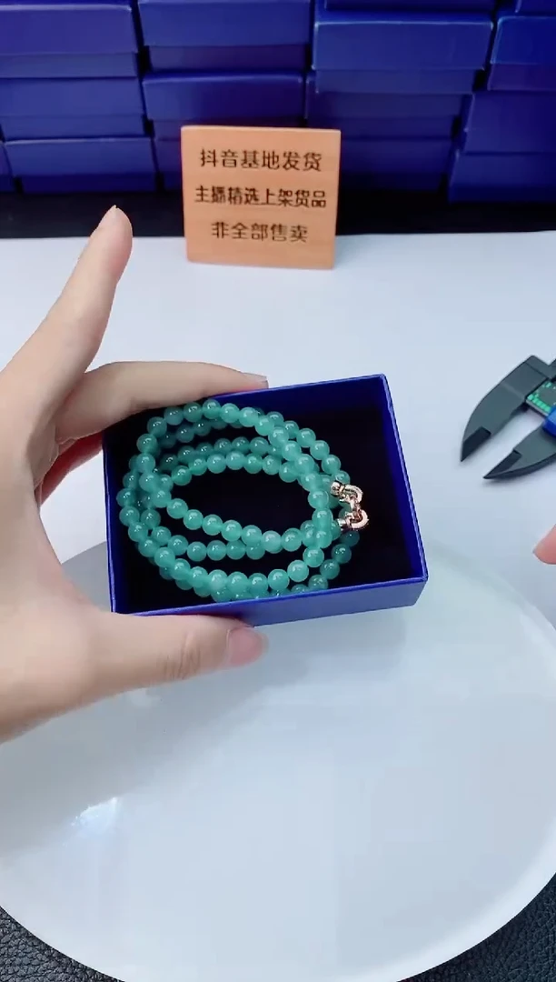 翡翠未镶嵌颈饰1111111111