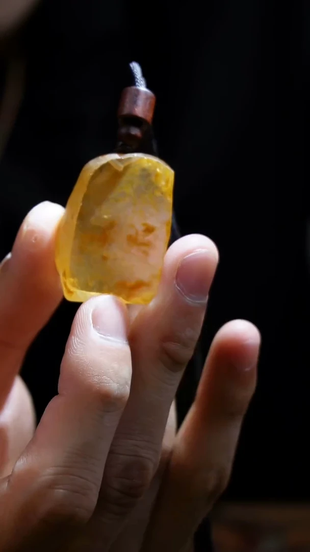 吊坠(赠链)未镶嵌水晶水晶