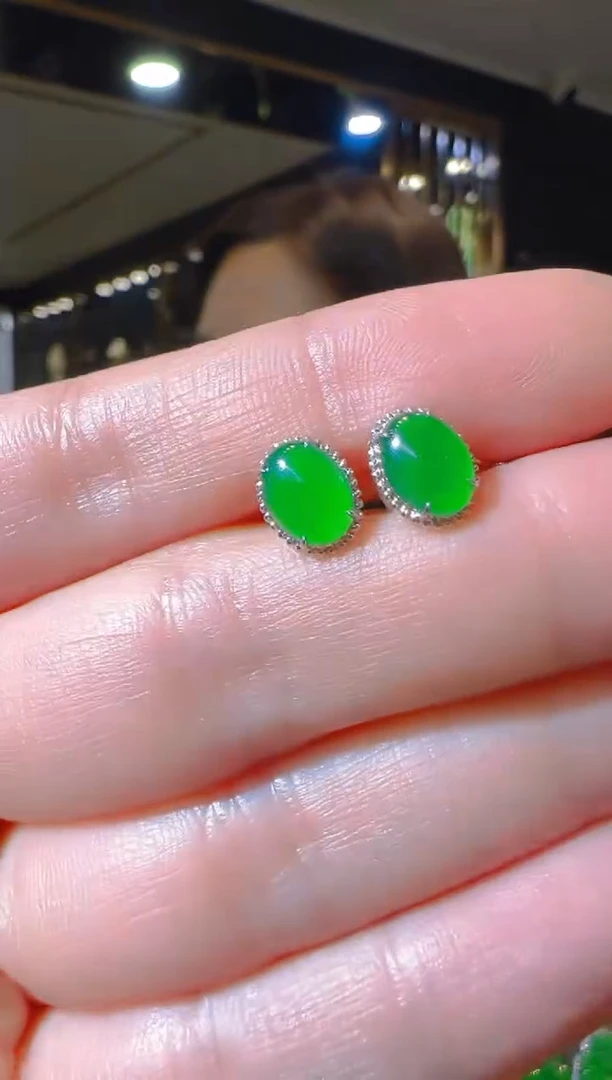 【闪购商品】翡翠耳饰18K金镶嵌019（多样性发货）