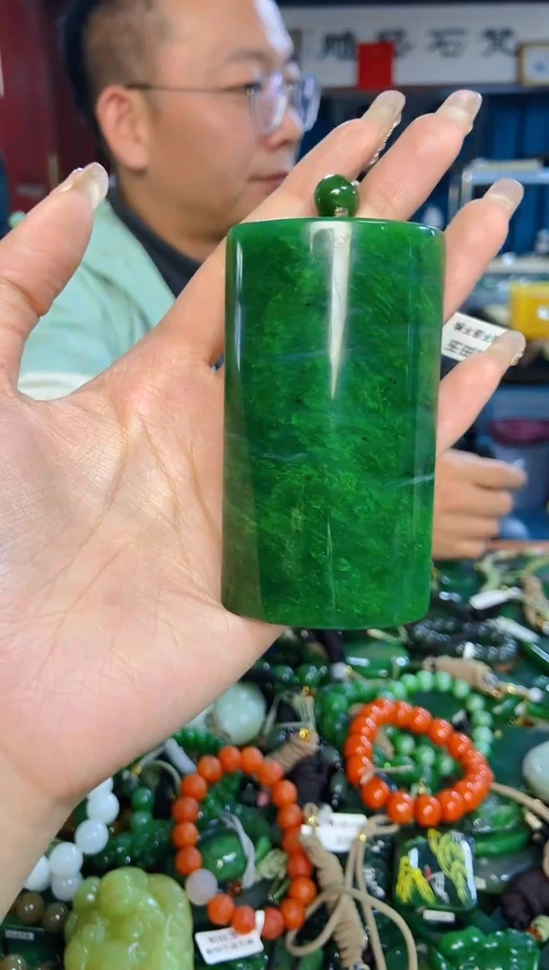 未镶嵌和田玉挂件1