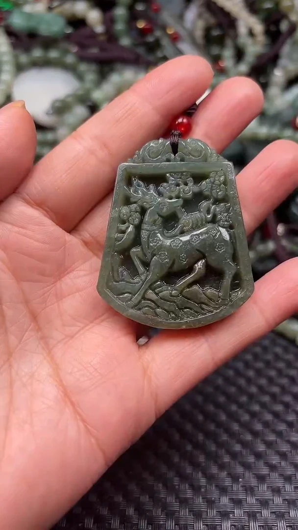 【闪购商品】和田玉颈饰未镶嵌1