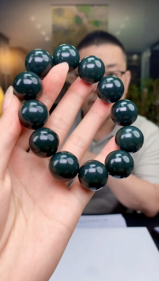 定制和田玉Boss阳天然和田玉（拍一发一）